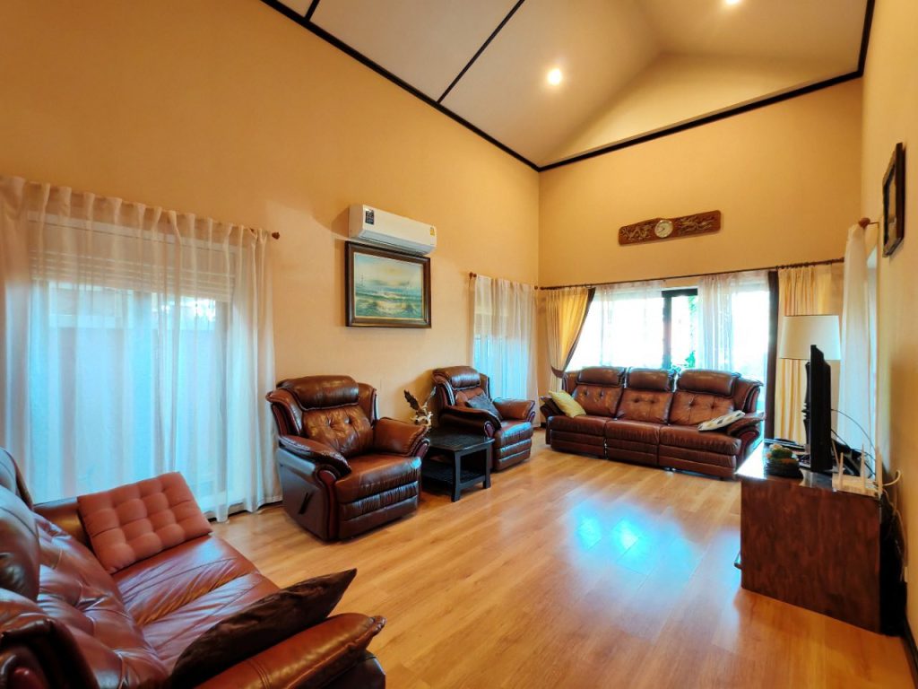 Two Storey Single House For Rent