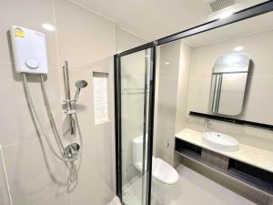 One Bedroom Condo For Rent