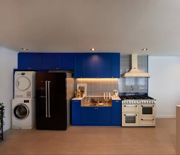 Three Storey Luxury House For Sale