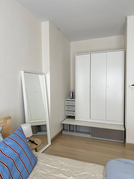 One Bedroom Condo For Rent