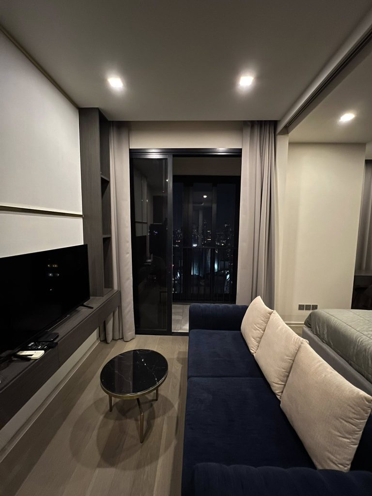 One Bedroom Condo For Rent