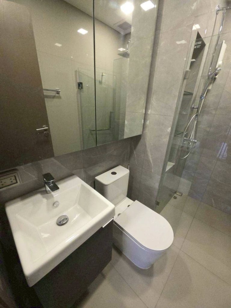 One Bedroom Condo For Rent
