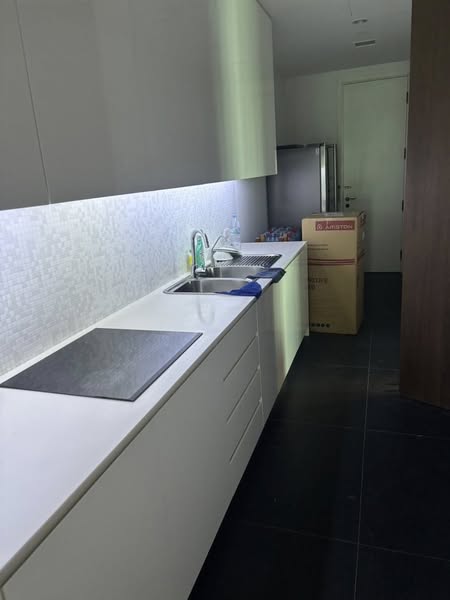Large Two Bedroom Apartment For Rent