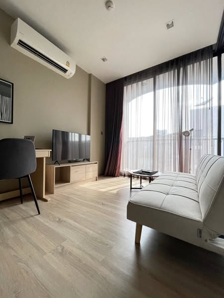 One Bedroom Condo For Rent
