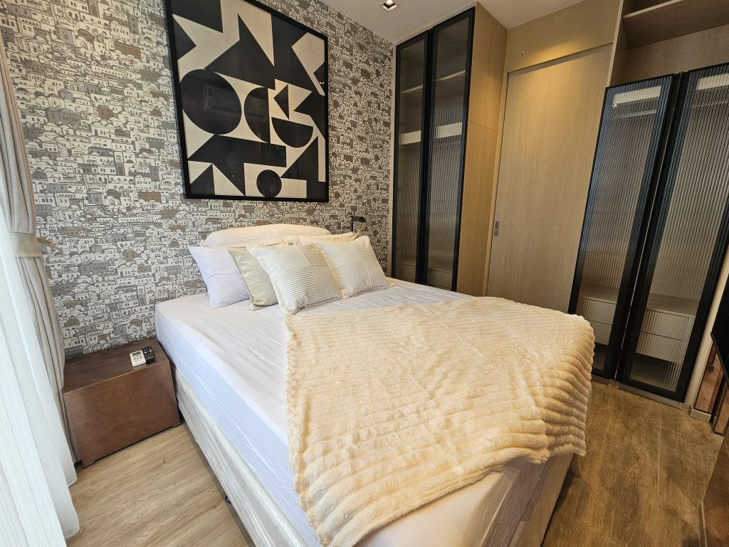 One Bedroom Condo For Rent
