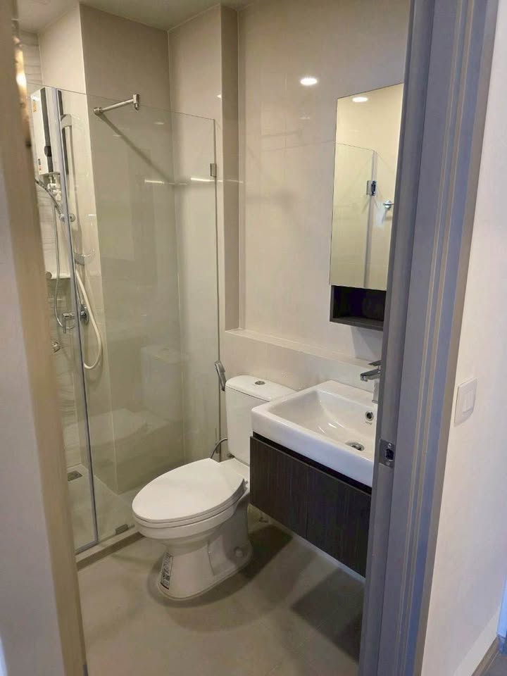 One Bedroom Condo For Rent
