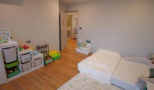 Large Three Bed Room Apartment For Sale