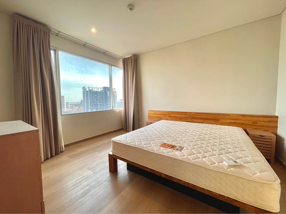 One Bedroom Condo For Rent