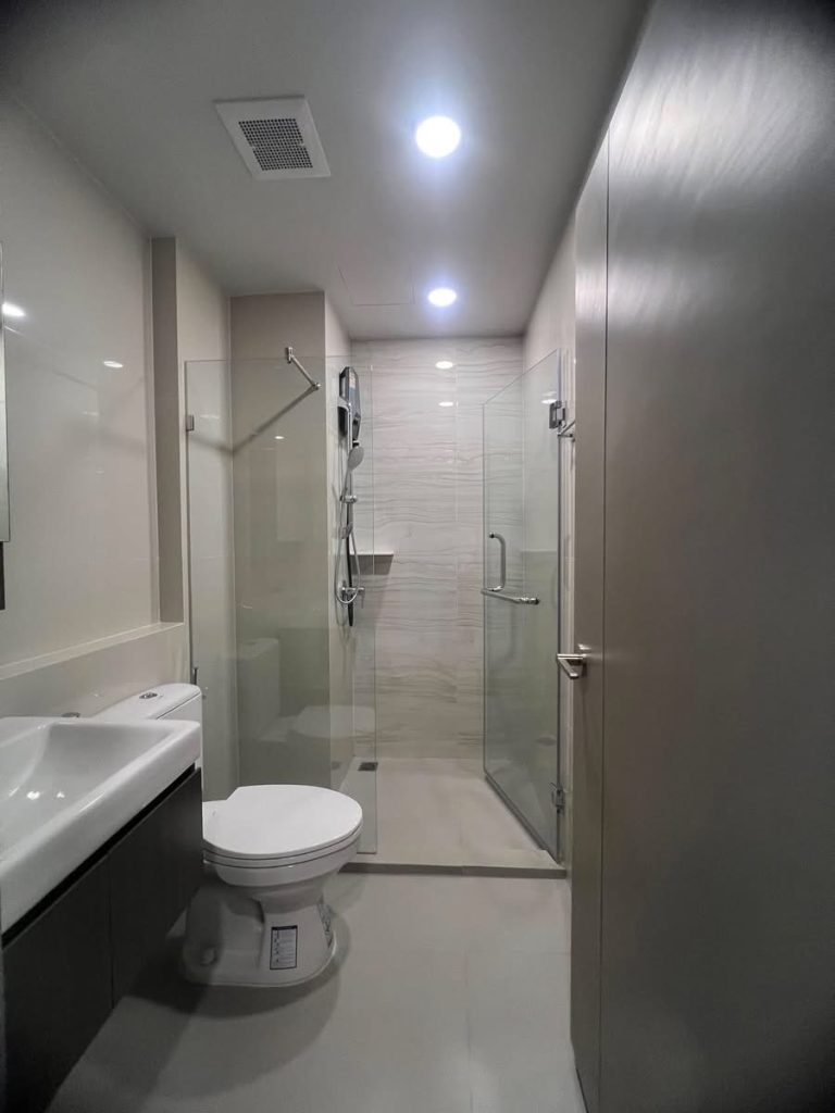 One Bedroom Condo For Rent