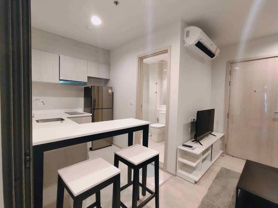 One Bedroom Condo For Rent