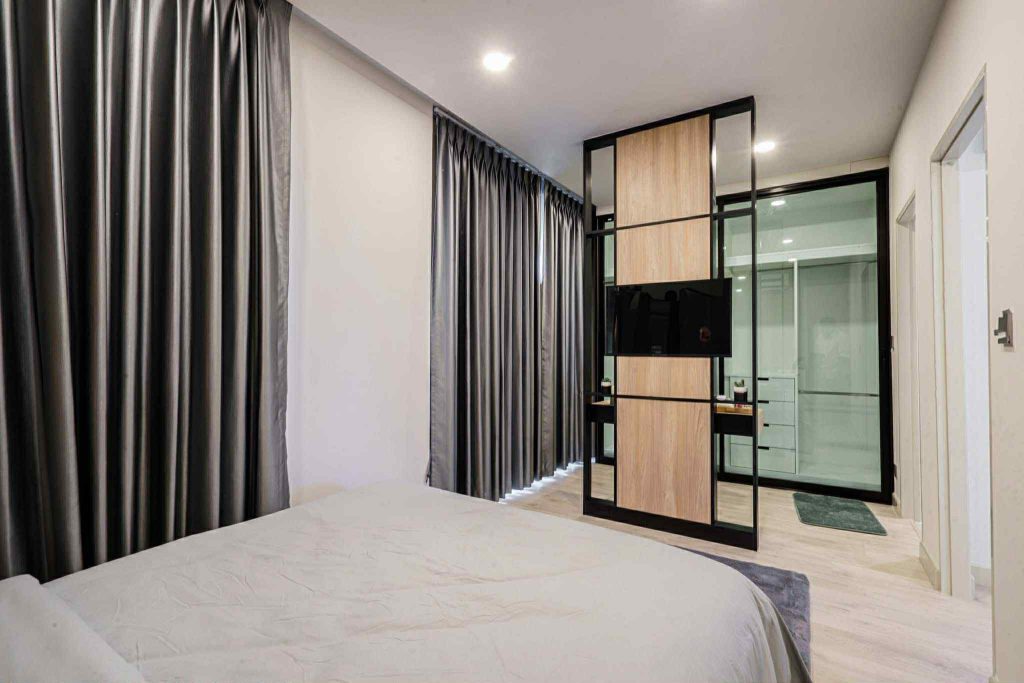 Two Storey Townhouse For Rent