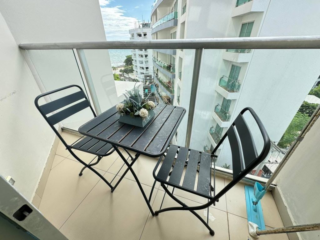 One Bedroom Condo For Rent