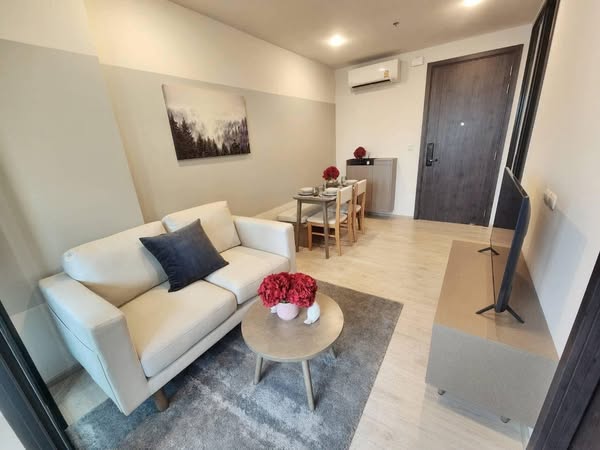One Bedroom Condo For Rent