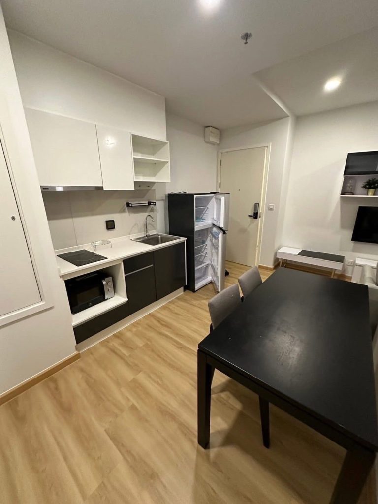 One Bedroom Condo For Rent