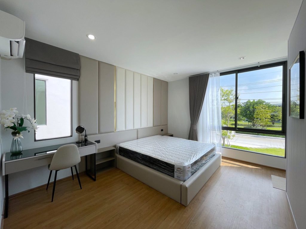 Townhouse For Rent