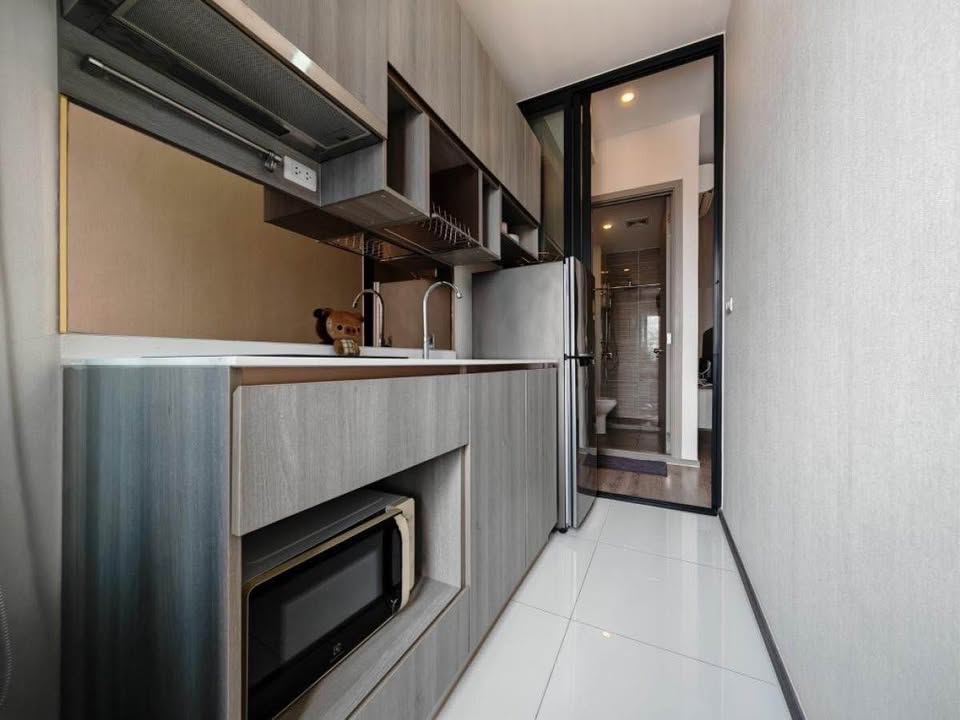 One Bedroom Condo For Rent