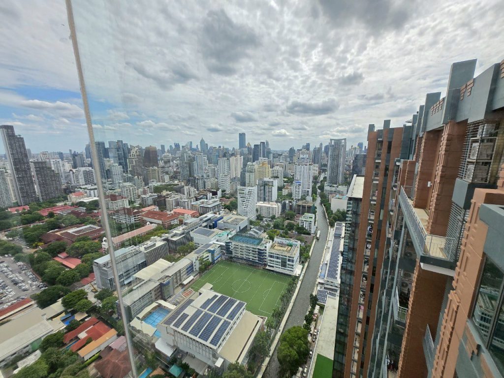 Pent House For Sale