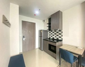 One Bedroom Condo For Rent