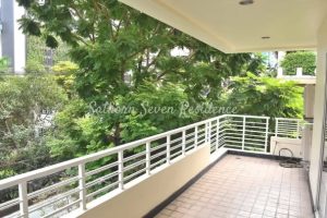 Large Three Bedroom Apartment For Rent