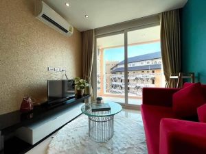 One Bedroom Condo For Rent