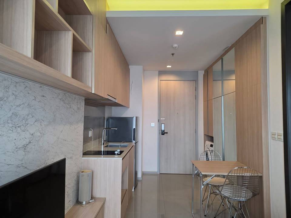 One Bedroom Condo For Rent