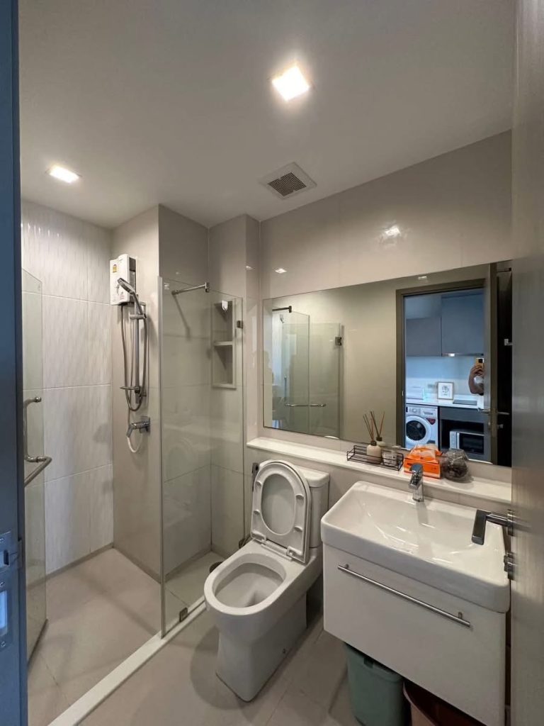 One Bedroom Condo For Rent