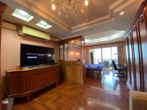 One Bedroom Condo For Rent
