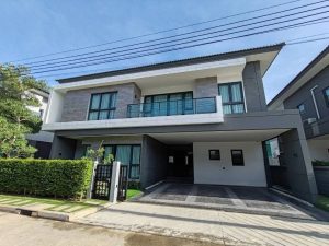 Detached House For Rent