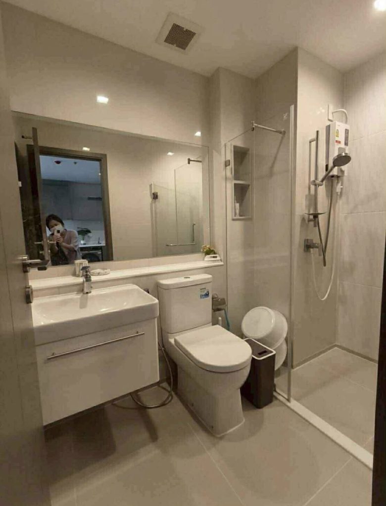 One Bedroom Condo For Rent