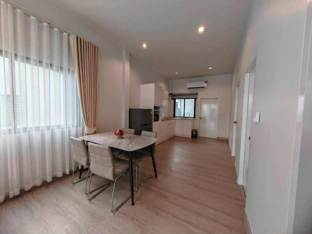 Townhouse For Rent