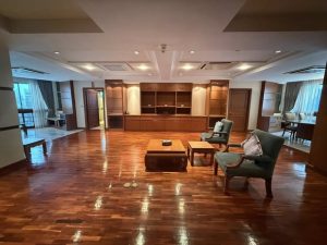 Three Bedroom Condo For Rent