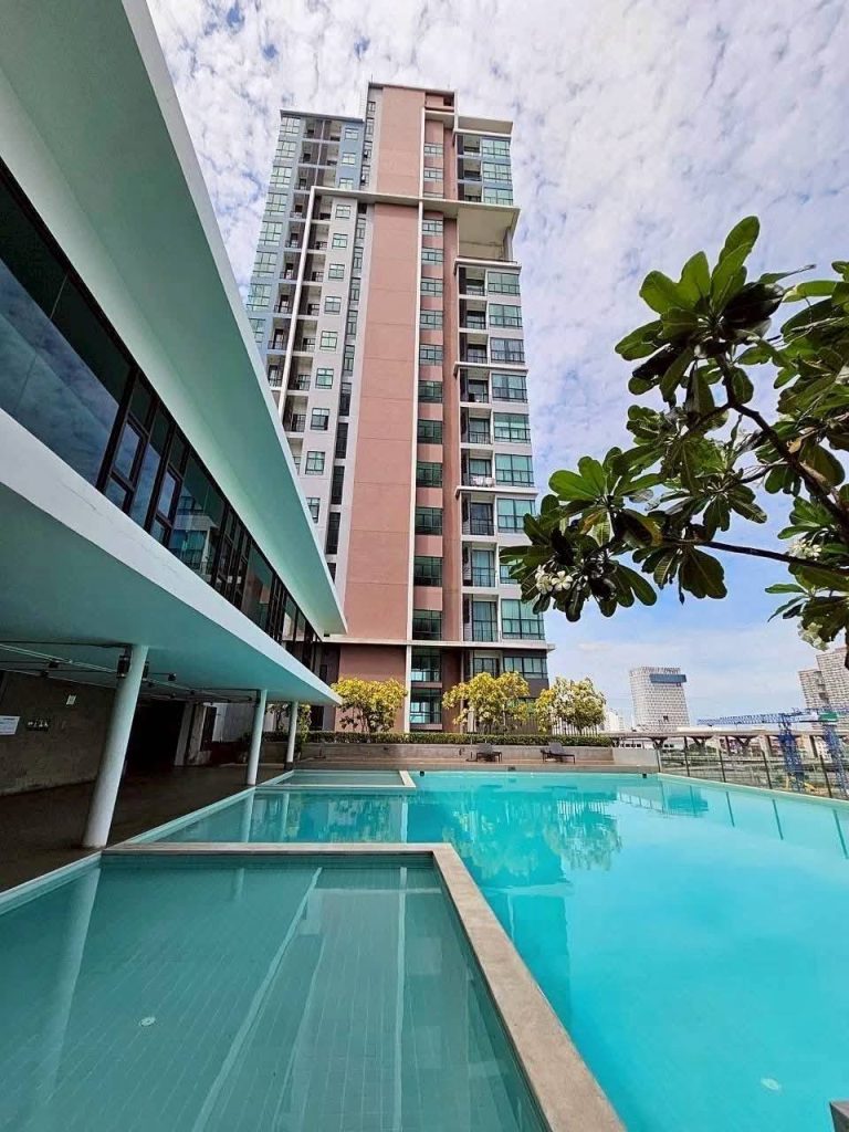 One Bedroom Condo For Rent