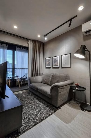 One Bedroom Condo For Rent