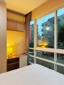One Bedroom Condo For Rent