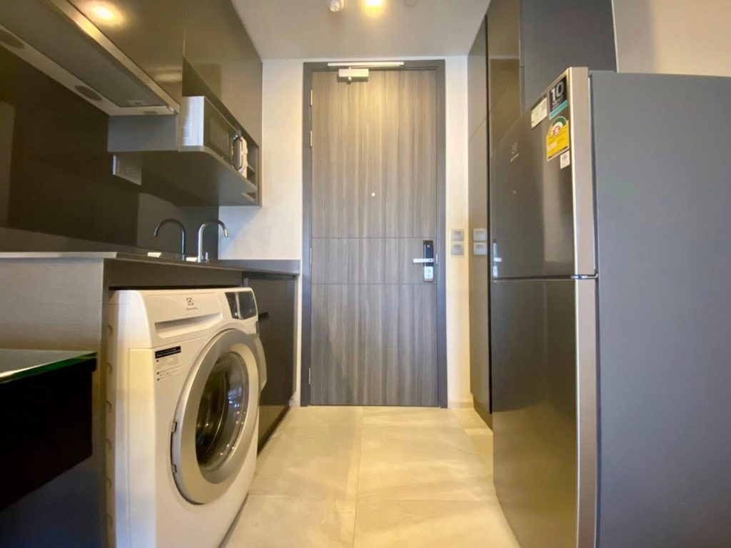 One Bedroom Condo For Rent