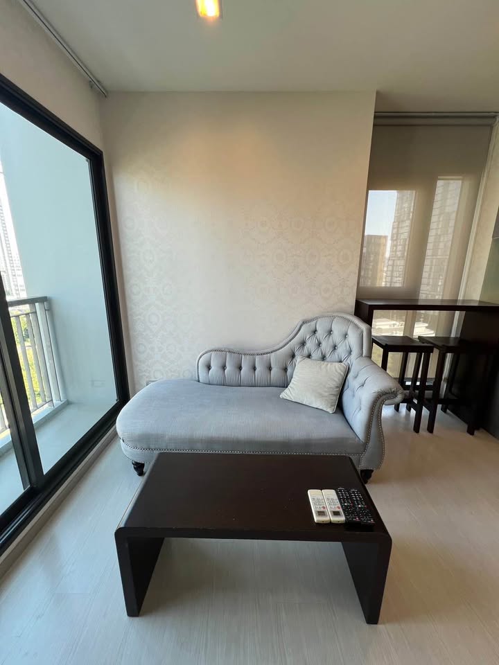 One Bedroom Condo For Rent