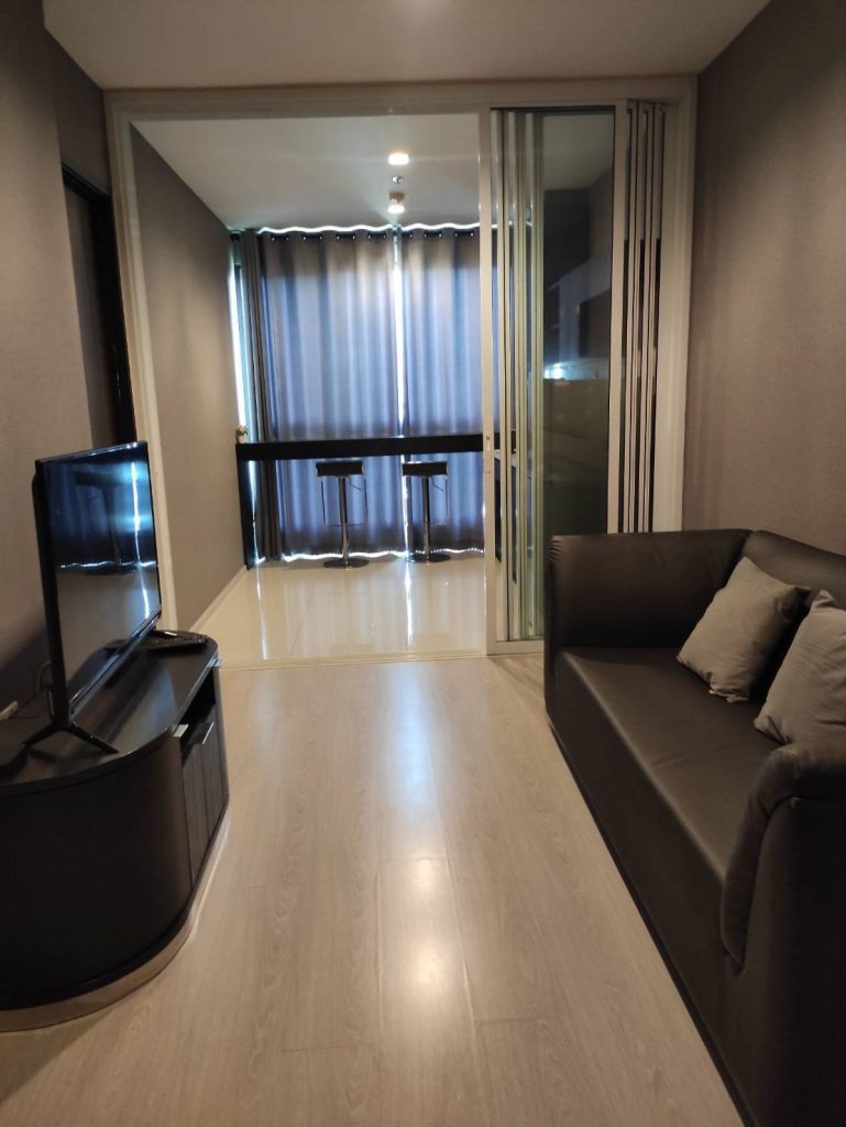 One Bedroom Condo For Rent