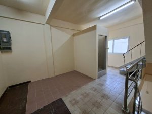 Office/Shop Building For Rent