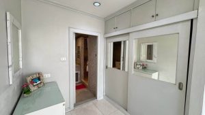 One Bedroom Condo For Rent