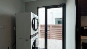Detached House For Rent