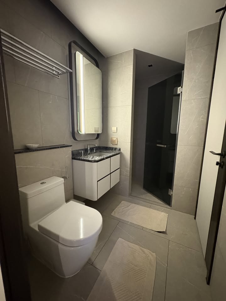 Two Bedroom Condo For Rent