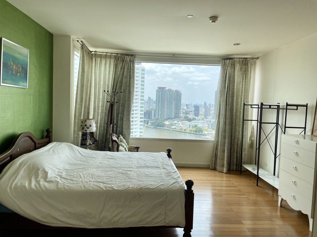 Three Bedroom Condo For Rent