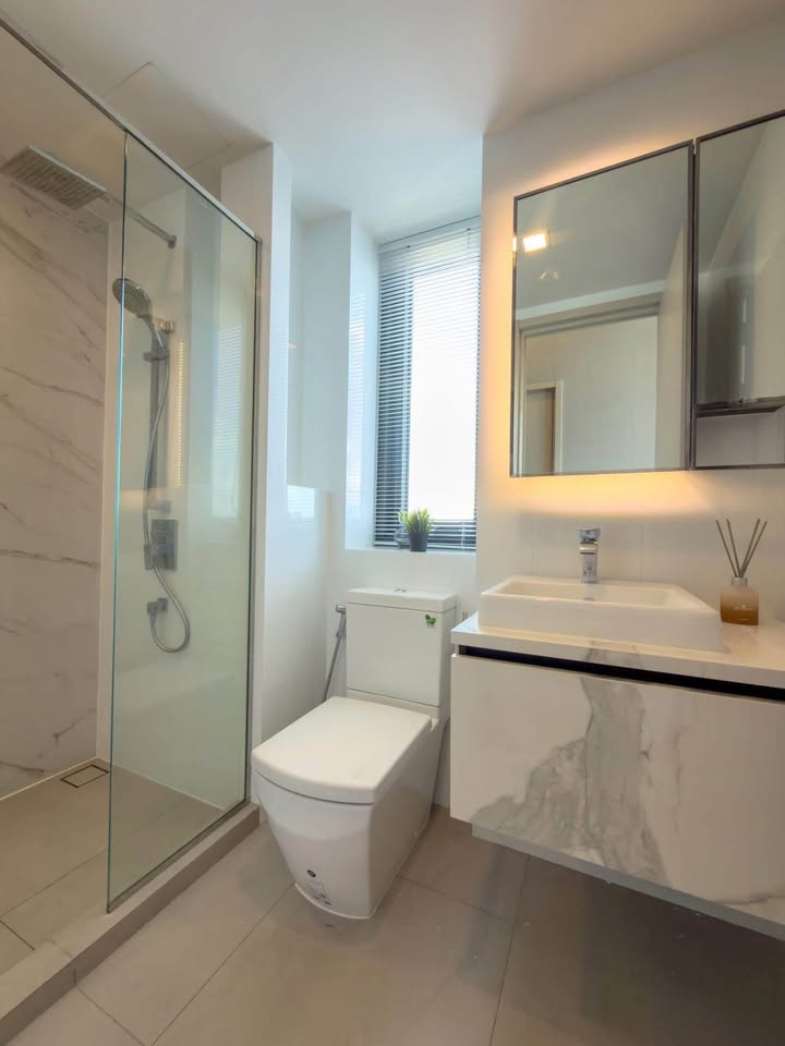 One Bedroom Condo For Rent