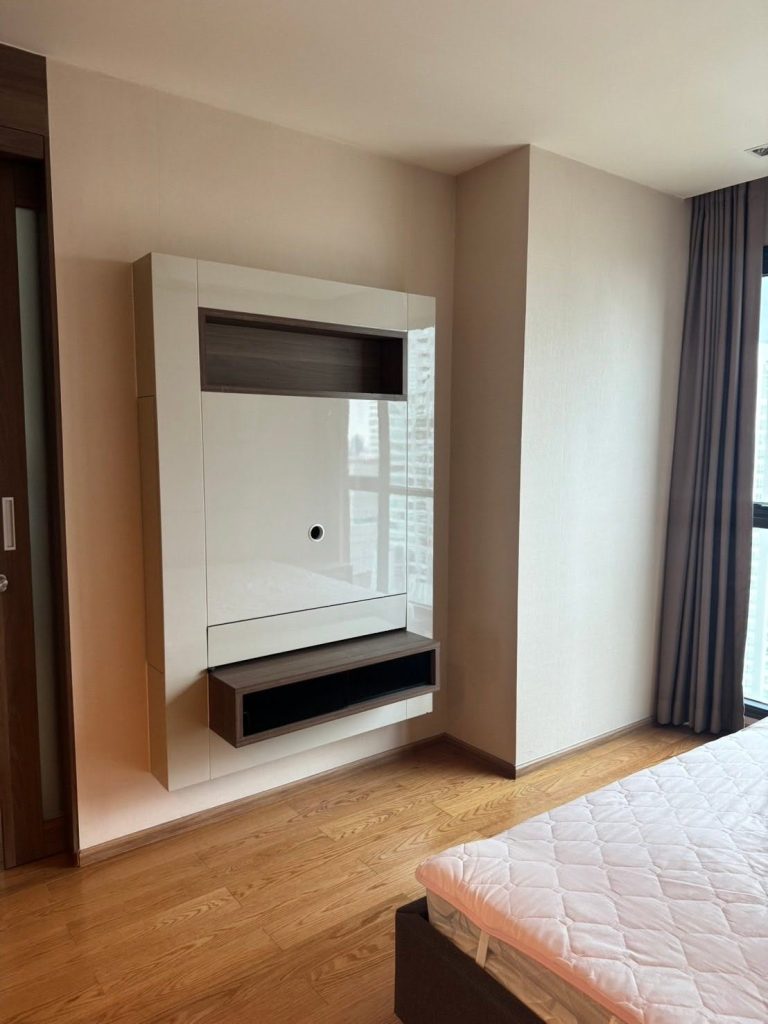 One Bedroom Condo For Rent
